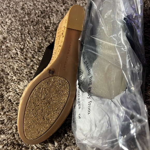 Laura Ashley Wedge Sandals - Picture 3 of 4